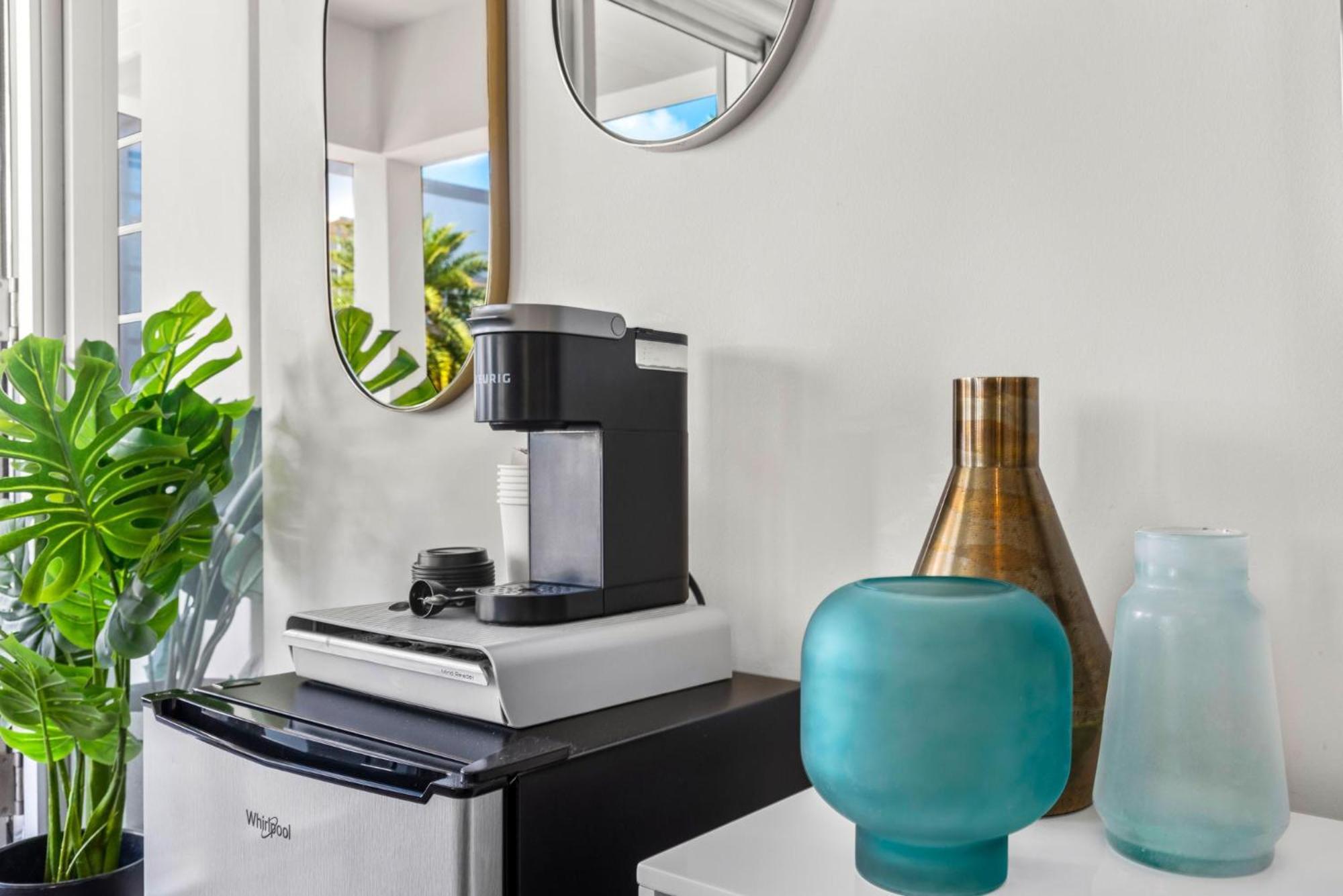 Luxuri Suites Miami Beach Bagian luar foto