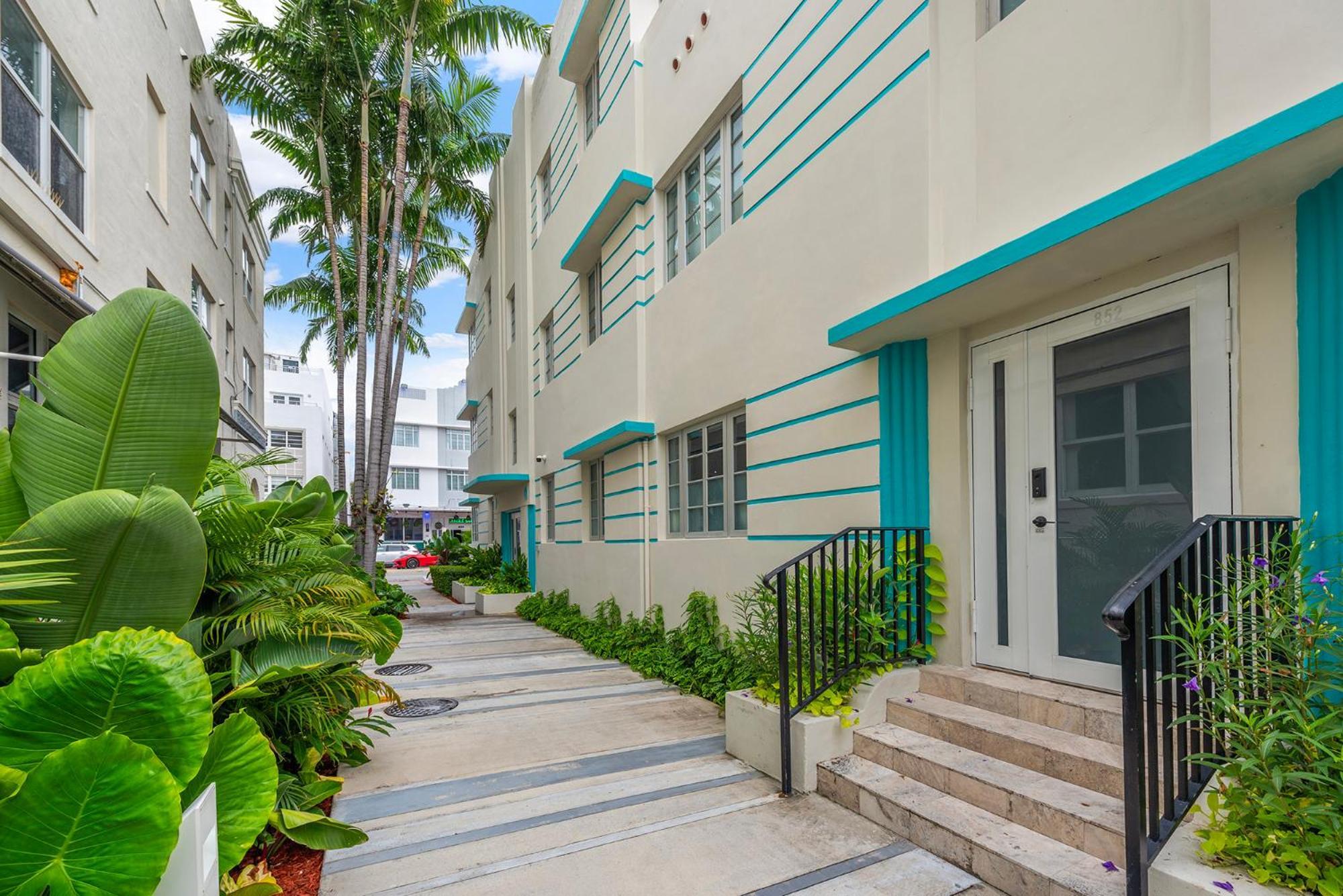 Luxuri Suites Miami Beach Bagian luar foto