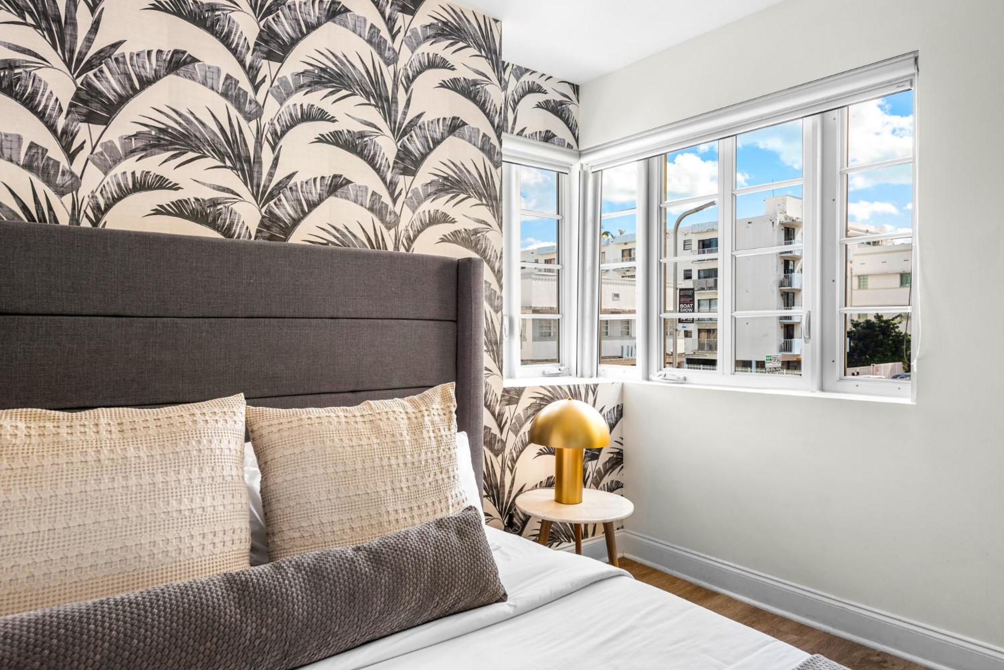 Luxuri Suites Miami Beach Bagian luar foto